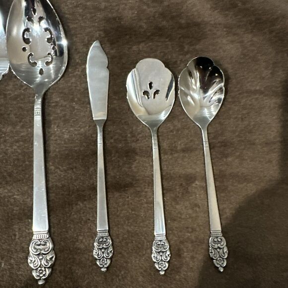 7pc Serving Set Fork Casserole Pierced Oneida Community VINLAND Stainless - Picture 6 of 10